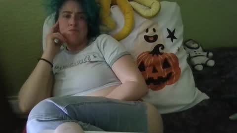 Elliohh online show from May 2026 04:48:02 PM