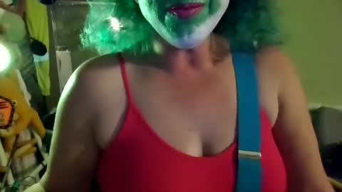 Elliohh online show from May 2026 04:53:02 AM
