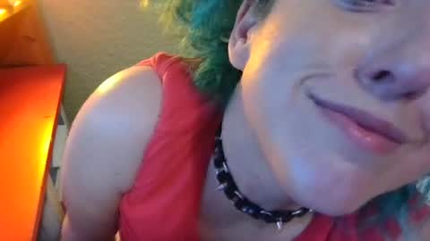 Elliohh online show from May 2026 07:45:02 PM