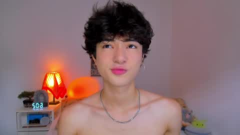 elliotvolkov online show from May 2026 05:20:02 PM