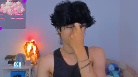 elliotvolkov online show from June 2026 04:53:01 PM