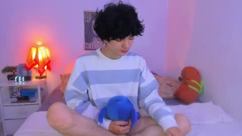 elliotvolkov online show from June 2026 02:32:01 PM