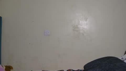 Snapshot of elllanna chatting on May 2026 03:52:01 PM elllanna online show from May 2026 03:52:01 PM