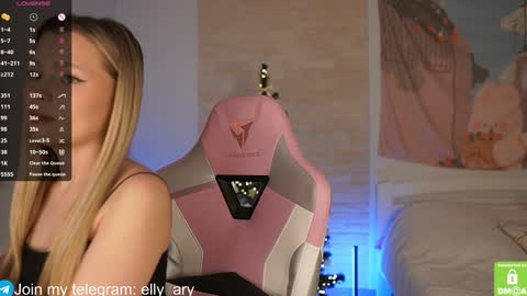 Snapshot of elly_ary chatting on January 2025 06:05:01 PM elly_ary online show from January 2025 06:05:01 PM