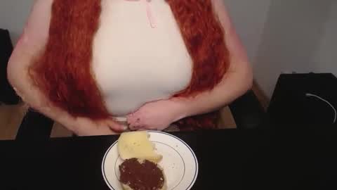 Elly online show from March 2026 06:35:02 PM