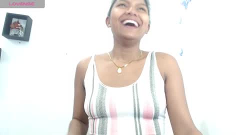 Elly online show from March 2025 04:03:02 PM