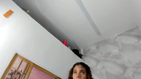 ellybloom online show from May 2026 01:38:02 PM
