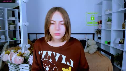 elma_lily online show from November 2025 07:03:01 AM
