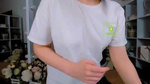 elma_lily online show from November 2025 06:49:02 AM