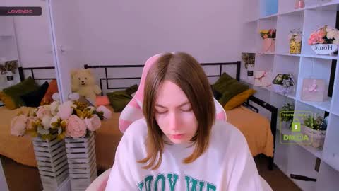 elma_lily online show from February 2026 07:35:02 AM