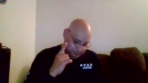 elmario24 online show from February 2026 02:23:01 AM