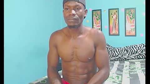 elmiltonnjakee online show from February 2026 06:48:01 PM