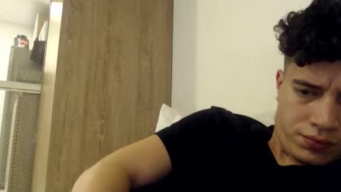 elmono33 online show from February 2025 10:05:01 AM