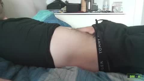 Snapshot of elmoro101 chatting on May 2026 06:08:01 AM elmoro101 online show from May 2026 06:08:01 AM