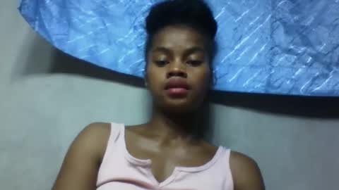 elodie228680 online show from May 2026 03:57:02 AM
