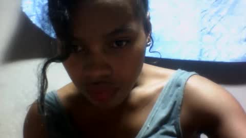 elodie228680 online show from June 2026 02:39:01 AM