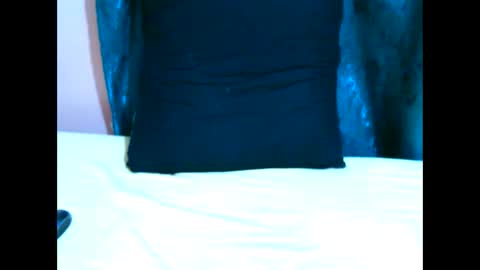 Snapshot of elodielynn chatting on March 2026 04:34:01 PM elodielynn online show from March 2026 04:34:01 PM