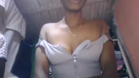 Snapshot of elodynarcisse chatting on November 2025 03:15:02 PM elodynarcisse online show from November 2025 03:15:02 PM