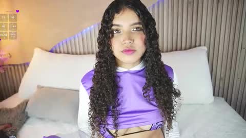 eloise_sweet online show from February 2026 01:01:02 PM