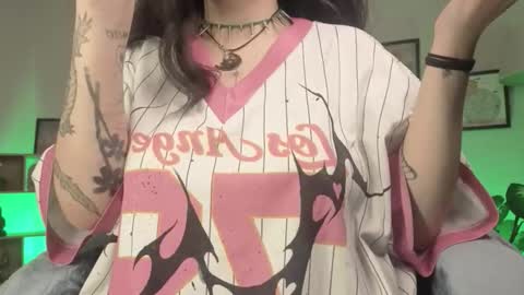 Eloise  . online show from November 2025 04:45:02 AM