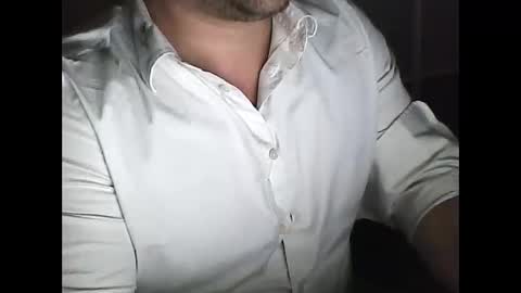 elpeladilla online show from November 2025 03:50:02 AM