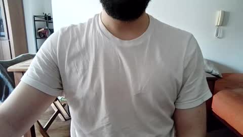 Snapshot of elriclust chatting on February 2026 12:24:02 PM elriclust online show from February 2026 12:24:02 PM