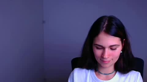 Snapshot of elsa_mur chatting on December 2024 10:54:02 PM Elsa online show from December 2024 10:54:02 PM