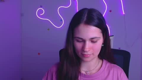 Snapshot of elsa_mur chatting on March 2025 08:01:02 PM Elsa online show from March 2025 08:01:02 PM