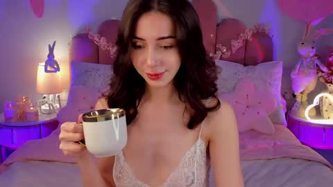 Michelle online show from April 2026 07:22:01 PM