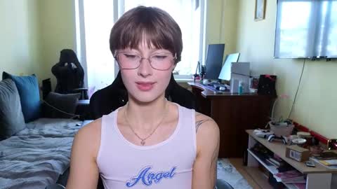elsaangel online show from March 2026 08:19:01 AM