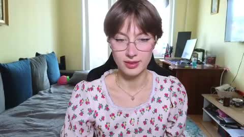 elsaangel online show from April 2026 07:23:02 AM
