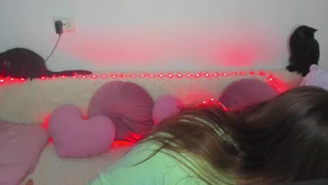 Elsa online show from December 2024 09:52:01 PM