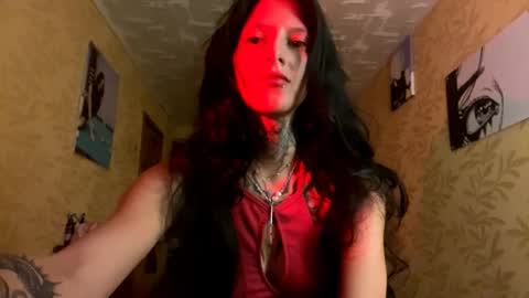 Snapshot of elswythfrake chatting on September 2025 05:36:02 PM Evelyn online show from September 2025 05:36:02 PM