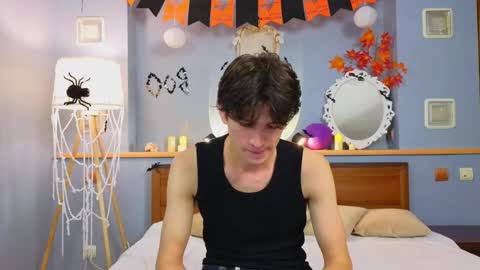 Elvano online show from October 2025 06:15:01 AM