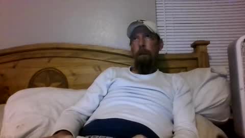 elwooood7 online show from November 2025 12:52:01 PM