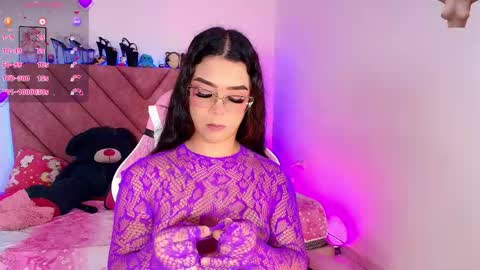 ely_w1 online show from May 2026 10:43:01 AM