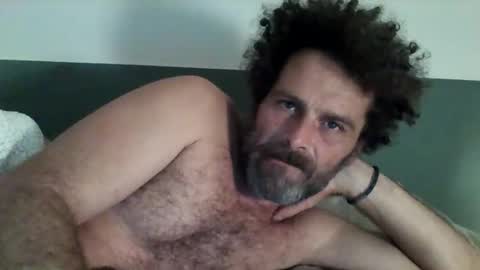 Snapshot of elyjahoye chatting on December 2025 10:38:02 PM elyjahoye online show from December 2025 10:38:02 PM