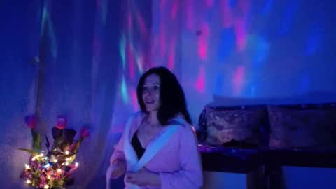 Elisa online show from March 2025 01:15:01 AM