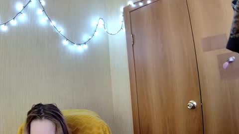 Snapshot of elza_com chatting on March 2026 06:46:02 AM Elza Kom online show from March 2026 06:46:02 AM