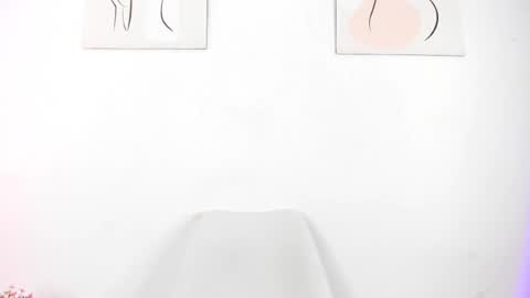 Snapshot of elza_fuentes01 chatting on September 2025 07:24:02 PM Michelle online show from September 2025 07:24:02 PM