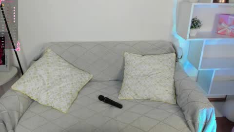 Elza online show from October 2025 02:01:02 AM