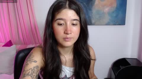 A N D R E A online show from January 2025 01:17:01 AM