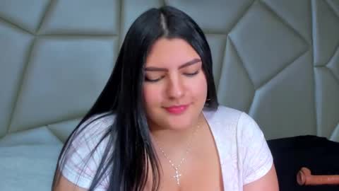 ema_grey1 online show from December 2025 06:25:01 PM