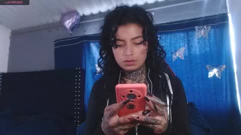 ema_ploxx online show from May 2026 03:53:01 PM