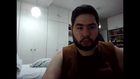 embarrassed_str8_3incher online show from February 2026 11:06:02 AM