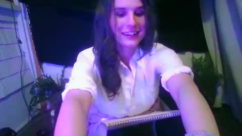 Ellie online show from December 2024 02:13:02 AM