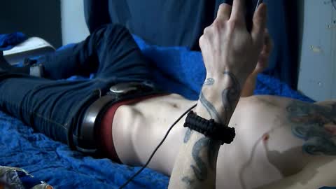 Adam online show from February 2026 09:27:02 AM