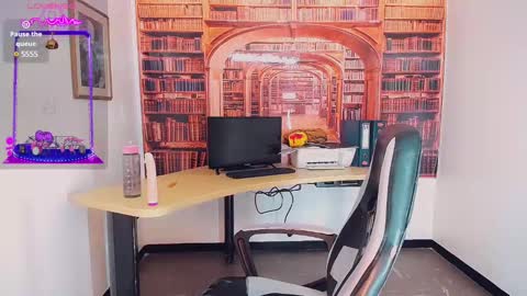 Emeli online show from February 2025 11:32:02 AM