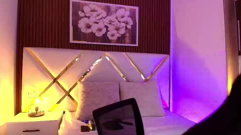 Emily  online show from January 2026 11:43:02 PM