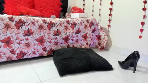 Emely   online show from February 2025 10:47:02 PM